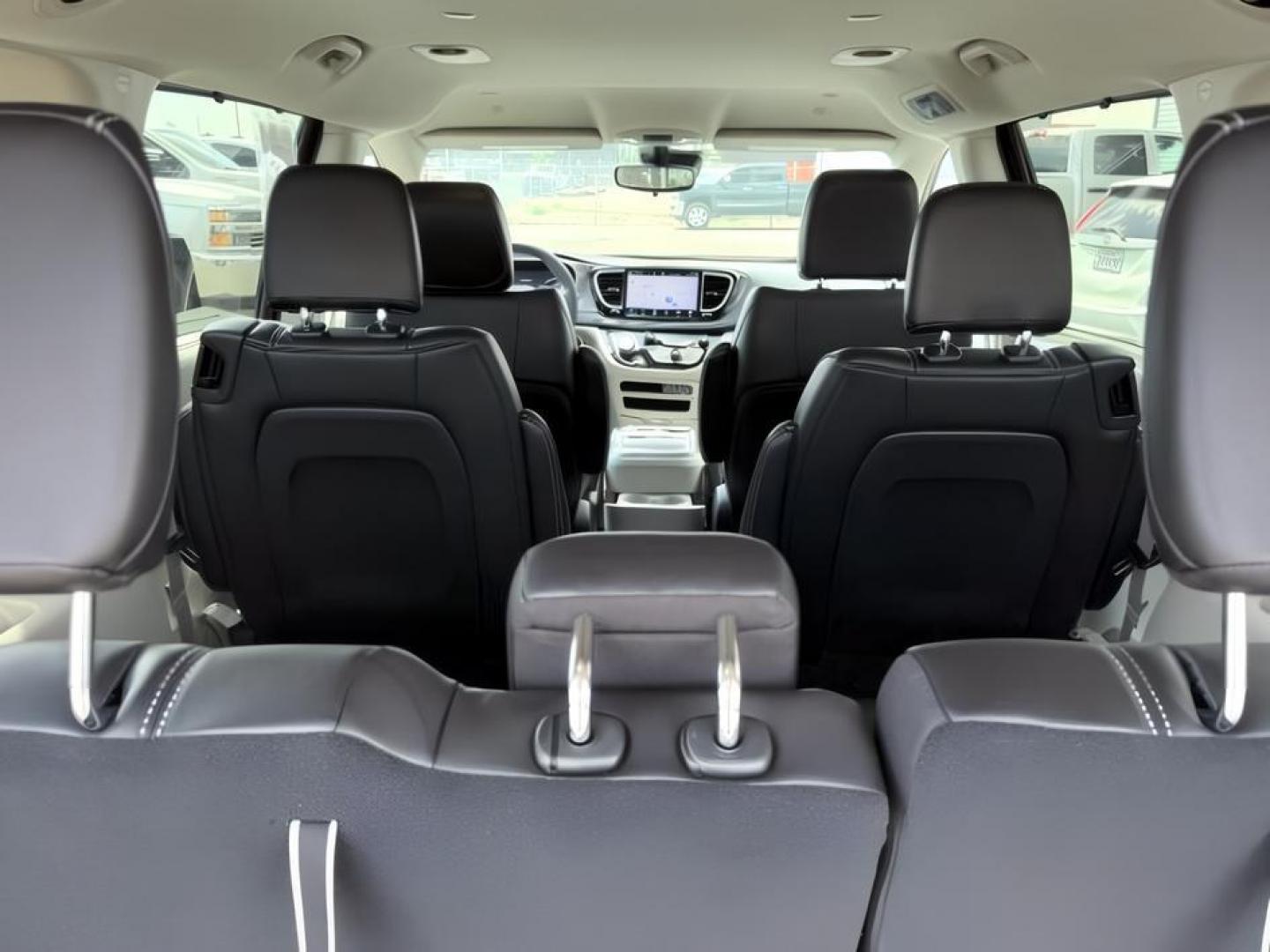 2023 MAROON /Black/Alloy/Black Chrysler Pacifica (2C4RC3BG0PR) with an Pentastar 36L V-6 DOHC engine, Automatic transmission, located at 1175 N Woodruff Ave, Idaho Falls, ID, 83401, 43.506901, -111.999657- Photo#7
