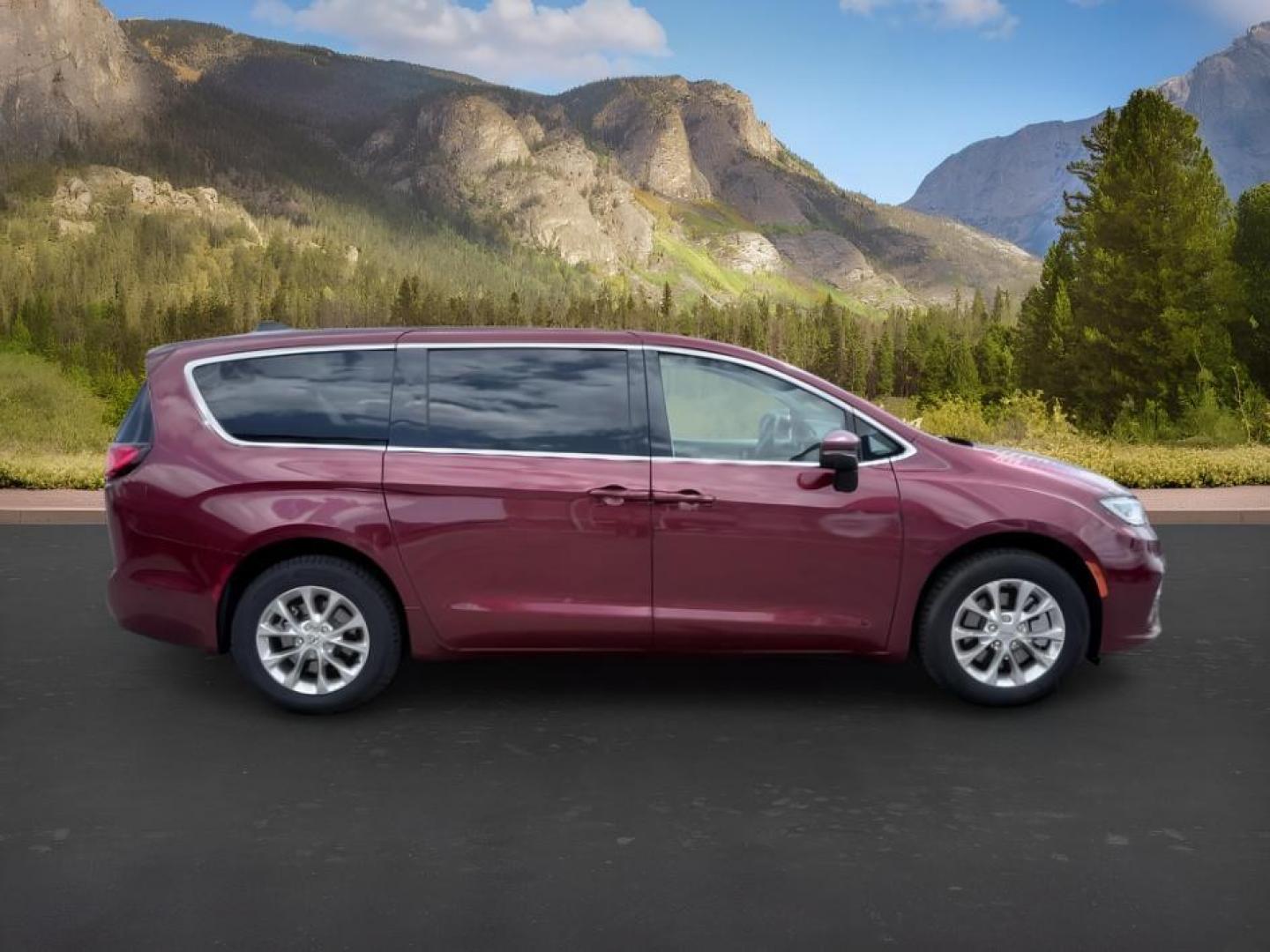 2023 MAROON /Black/Alloy/Black Chrysler Pacifica (2C4RC3BG0PR) with an Pentastar 36L V-6 DOHC engine, Automatic transmission, located at 1175 N Woodruff Ave, Idaho Falls, ID, 83401, 43.506901, -111.999657- Photo#9