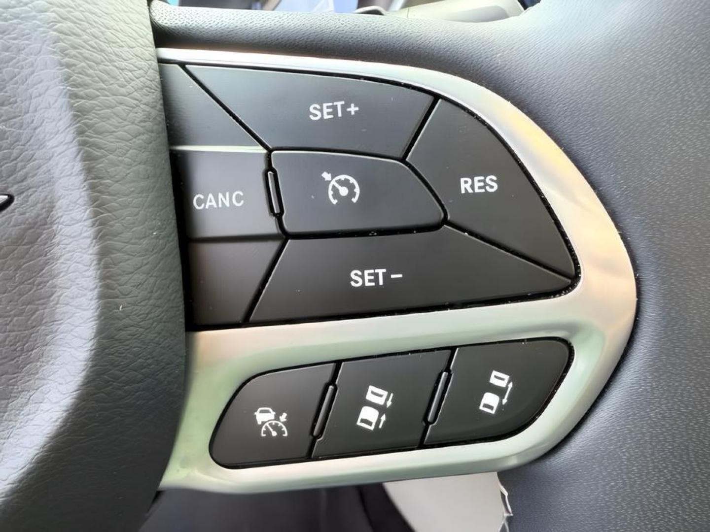 2023 MAROON /Black/Alloy/Black Chrysler Pacifica (2C4RC3BG0PR) with an Pentastar 36L V-6 DOHC engine, Automatic transmission, located at 1175 N Woodruff Ave, Idaho Falls, ID, 83401, 43.506901, -111.999657- Photo#22