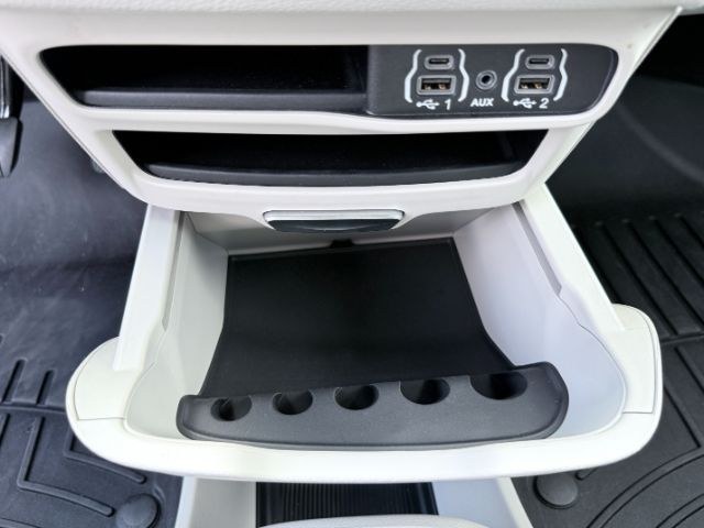 2023 MAROON /Black/Alloy/Black Chrysler Pacifica Touring L AWD (2C4RC3BG0PR) with an Pentastar 3.6L V-6 DOHC engine, AUTOMATIC transmission, located at 1235 N Woodruff Ave., Idaho Falls, 83401, (208) 523-1053, 43.507172, -112.000488 - At Timberline Auto, finding a great deal on your next vehicle is always easy! Our experienced sales staff goal is to help find you the right vehicle at the right price! Our knowledgeable finance department has options for almost any credit score. We offer extended service contract options to prot- Photo#49