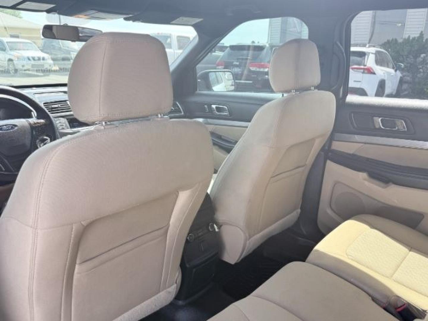 2016 WHITE /CLOTH Ford Explorer (1FM5K8B83GG) with an 35L V6 engine, Automatic transmission, located at 1175 N Woodruff Ave, Idaho Falls, ID, 83401, 43.506901, -111.999657 - At Timberline Auto, finding a great deal on your next vehicle is always easy! Our experienced sales staff goal is to help find you the right vehicle at the right price! Our knowledgeable finance department has options for almost any credit score. We offer extended service contract options to prot- Photo#58