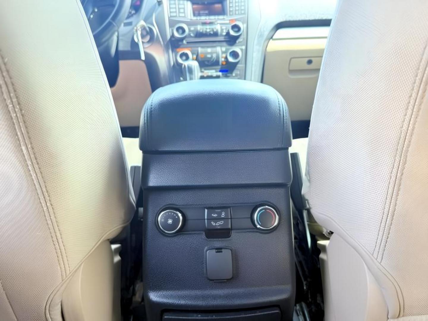 2016 WHITE /CLOTH Ford Explorer (1FM5K8B83GG) with an 35L V6 engine, Automatic transmission, located at 1175 N Woodruff Ave, Idaho Falls, ID, 83401, 43.506901, -111.999657 - At Timberline Auto, finding a great deal on your next vehicle is always easy! Our experienced sales staff goal is to help find you the right vehicle at the right price! Our knowledgeable finance department has options for almost any credit score. We offer extended service contract options to prot- Photo#27