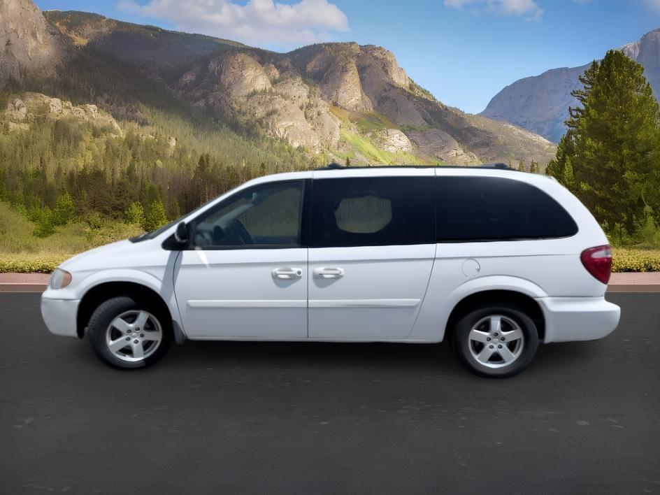 2006 WHITE /Medium Slate Gray Dodge Grand Caravan SXT (2D4GP44L66R) with an 3.8L V-6 regular unleaded engine, AUTOMATIC transmission, located at 1235 N Woodruff Ave., Idaho Falls, 83401, (208) 523-1053, 43.507172, -112.000488 - At Timberline Auto, finding a great deal on your next vehicle is always easy! Our experienced sales staff goal is to help find you the right vehicle at the right price! Our knowledgeable finance department has options for almost any credit score. We offer extended service contract options to prot- Photo#0