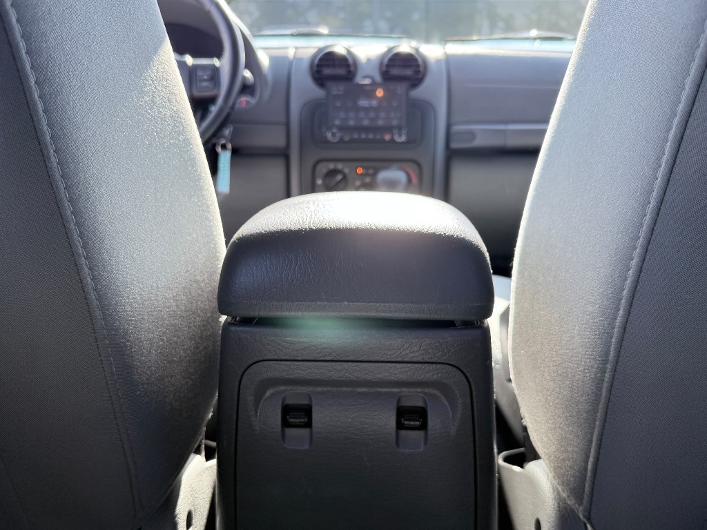2007 Bright Silver Metallic Clearcoat /Medium Slate Gray Jeep Liberty Sport (1J4GL48K87W) with an V6, 3.7L (225 CID) engine, 6-speed manual transmission, located at 1175 N Woodruff Ave, Idaho Falls, ID, 83401, 43.506901, -111.999657 - <b>Vehicle Details</b><br>Looking for a dependable SUV with capability, comfort, and proven value? This 2007 Jeep Liberty Sport is ready for your next adventure. Equipped with 4WD and a V6, 3.7L (225 CID) gasoline engine, this Jeep delivers the strength you want for commuting, weekend trips, and Ida- Photo#19
