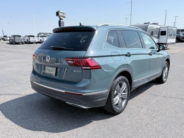 2020 GRAY /Titan Black Volkswagen Tiguan (3VV2B7AXXLM) with an 2L I-4 gasoline direct injection engine, Automatic transmission, located at 1175 N Woodruff Ave, Idaho Falls, ID, 83401, 43.506901, -111.999657 - At Timberline Auto, finding a great deal on your next vehicle is always easy! Our experienced sales staff goal is to help find you the right vehicle at the right price! Our knowledgeable finance department has options for almost any credit score. We offer extended service contract options to prot- Photo#40