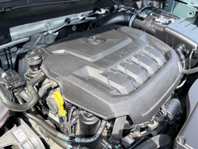 2020 GRAY /Titan Black Volkswagen Tiguan (3VV2B7AXXLM) with an 2L I-4 gasoline direct injection engine, Automatic transmission, located at 1175 N Woodruff Ave, Idaho Falls, ID, 83401, 43.506901, -111.999657 - At Timberline Auto, finding a great deal on your next vehicle is always easy! Our experienced sales staff goal is to help find you the right vehicle at the right price! Our knowledgeable finance department has options for almost any credit score. We offer extended service contract options to prot- Photo#63