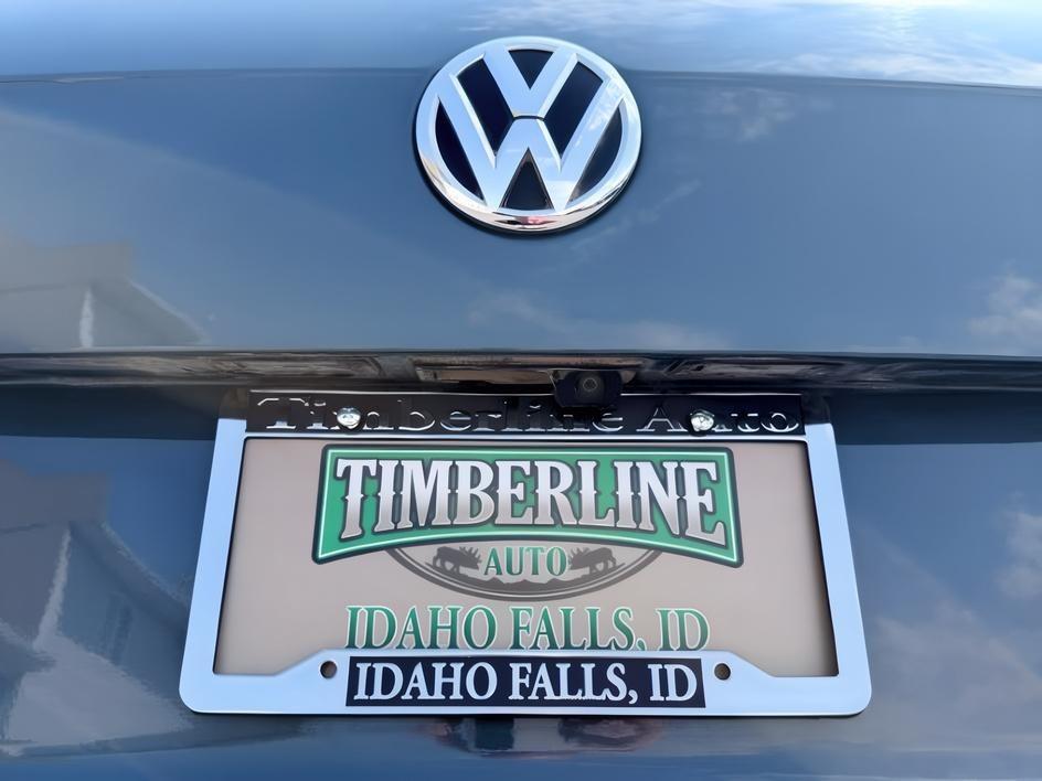 2020 GRAY /Titan Black Volkswagen Tiguan (3VV2B7AXXLM) with an 2L I-4 gasoline direct injection engine, Automatic transmission, located at 1175 N Woodruff Ave, Idaho Falls, ID, 83401, 43.506901, -111.999657 - At Timberline Auto, finding a great deal on your next vehicle is always easy! Our experienced sales staff goal is to help find you the right vehicle at the right price! Our knowledgeable finance department has options for almost any credit score. We offer extended service contract options to prot- Photo#4