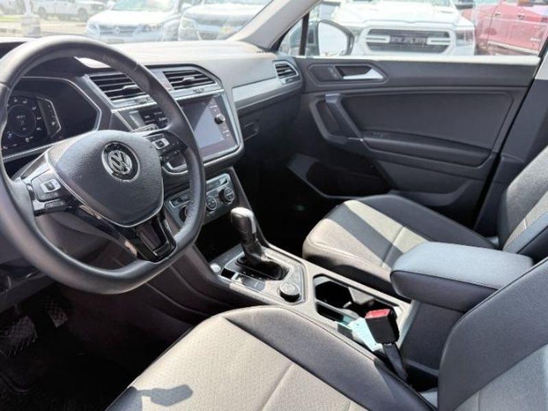 2020 Silk Blue Metallic /Titan Black Volkswagen Tiguan SEL (3VV2B7AXXLM) with an 4 Cyl, 2.0L engine, 8-speed automatic transmission, located at 1175 N Woodruff Ave, Idaho Falls, ID, 83401, 43.506901, -111.999657 - <b>Vehicle Details</b><br>Take on every drive with this 2020 Volkswagen Tiguan 2.0T SE / 2.0T SEL / 2.0T SE R-Line Black, a stylish and versatile SUV with only 38,794 miles and the confidence of AWD. Powered by a responsive 4-cylinder, 2.0L gasoline engine, this Volkswagen Tiguan delivers smooth per- Photo#15