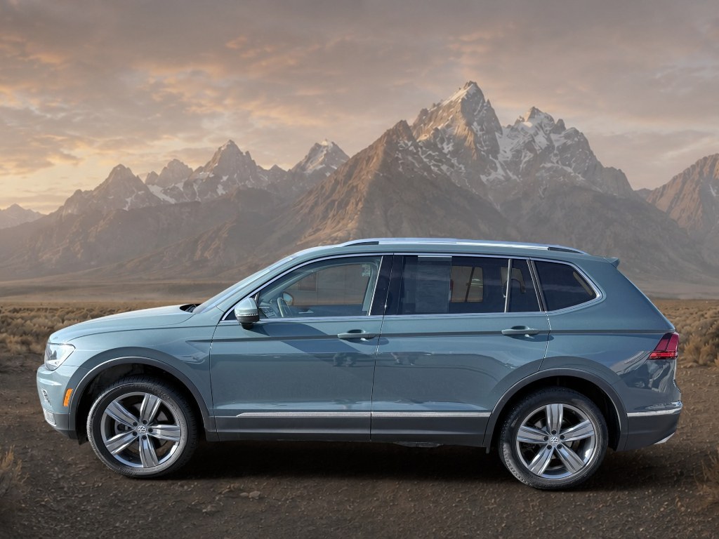 2020 Silk Blue Metallic /Titan Black Volkswagen Tiguan SEL (3VV2B7AXXLM) with an 4 Cyl, 2.0L engine, 8-speed automatic transmission, located at 1175 N Woodruff Ave, Idaho Falls, ID, 83401, 43.506901, -111.999657 - <b>Vehicle Details</b><br>Take on every drive with this 2020 Volkswagen Tiguan 2.0T SE / 2.0T SEL / 2.0T SE R-Line Black, a stylish and versatile SUV with only 38,794 miles and the confidence of AWD. Powered by a responsive 4-cylinder, 2.0L gasoline engine, this Volkswagen Tiguan delivers smooth per- Photo#1