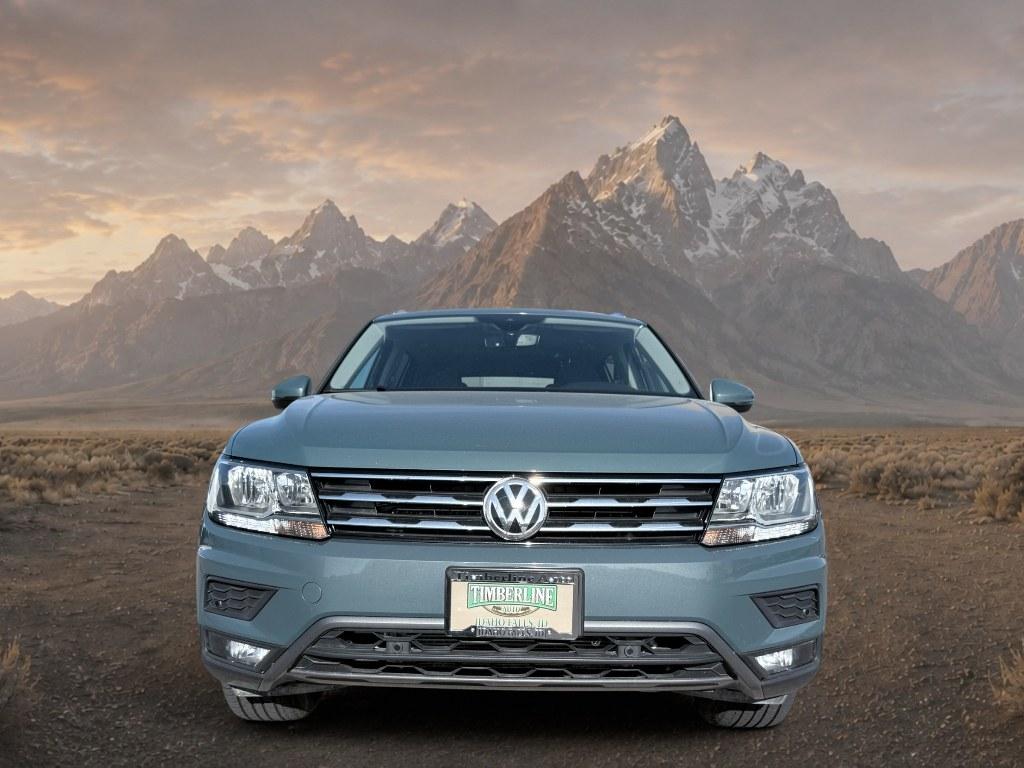 2020 Silk Blue Metallic /Titan Black Volkswagen Tiguan SEL (3VV2B7AXXLM) with an 4 Cyl, 2.0L engine, 8-speed automatic transmission, located at 1175 N Woodruff Ave, Idaho Falls, ID, 83401, 43.506901, -111.999657 - <b>Vehicle Details</b><br>Take on every drive with this 2020 Volkswagen Tiguan 2.0T SE / 2.0T SEL / 2.0T SE R-Line Black, a stylish and versatile SUV with only 38,794 miles and the confidence of AWD. Powered by a responsive 4-cylinder, 2.0L gasoline engine, this Volkswagen Tiguan delivers smooth per- Photo#7