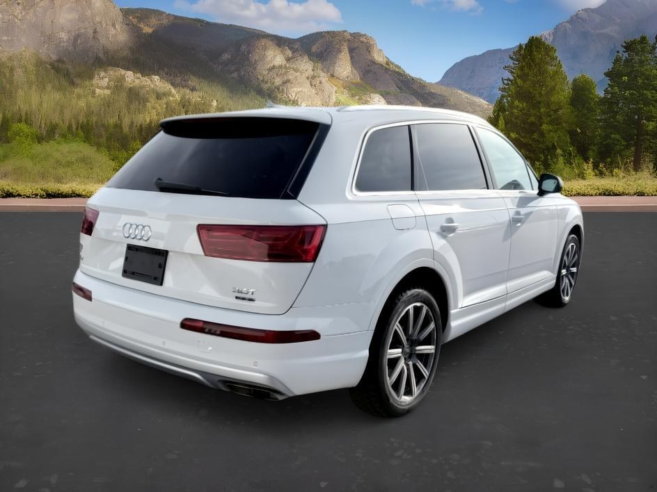 2018 WHITE /Black Audi Q7 (WA1LAAF74JD) with an 3L V-6 gasoline direct injection engine, Automatic transmission, located at 1175 N Woodruff Ave, Idaho Falls, ID, 83401, 43.506901, -111.999657 - At Timberline Auto, finding a great deal on your next vehicle is always easy! Our experienced sales staff goal is to help find you the right vehicle at the right price! Our knowledgeable finance department has options for almost any credit score. We offer extended service contract options to prot- Photo#7