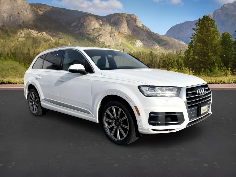 2018 WHITE /Black Audi Q7 (WA1LAAF74JD) with an 3L V-6 gasoline direct injection engine, Automatic transmission, located at 1175 N Woodruff Ave, Idaho Falls, ID, 83401, 43.506901, -111.999657 - At Timberline Auto, finding a great deal on your next vehicle is always easy! Our experienced sales staff goal is to help find you the right vehicle at the right price! Our knowledgeable finance department has options for almost any credit score. We offer extended service contract options to prot- Photo#9