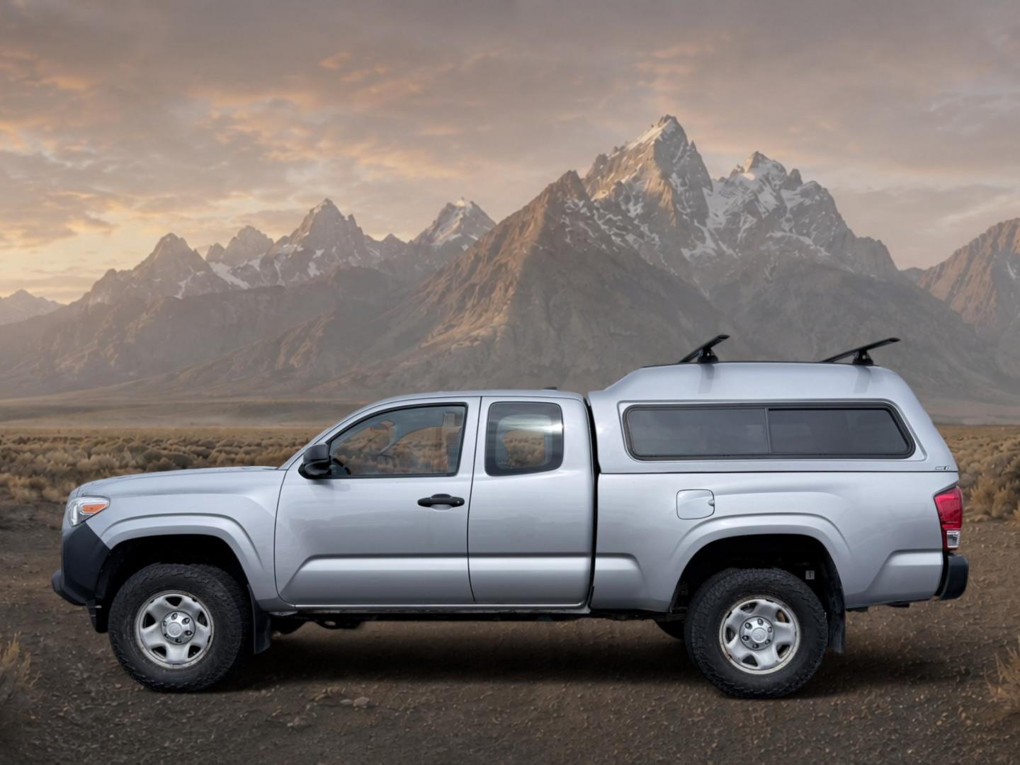 2017 Silver Sky Metallic /Cement Gray Toyota Tacoma SR (5TFSX5EN3HX) with an 4 Cyl, 2.7L engine, 5-speed manual transmission, located at 1175 N Woodruff Ave, Idaho Falls, ID, 83401, 43.506901, -111.999657 - <b>Vehicle Details</b><br>Discover dependable capability with this pre-owned 2017 Toyota Tacoma SR 4WD, now available in Idaho Falls, ID. Built for drivers who want rugged performance and everyday practicality, this Toyota Tacoma is powered by a 4-cylinder, 2.7L gasoline engine that delivers confide- Photo#1