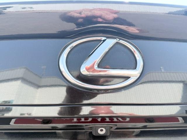 2012 BLACK /LEATHER Lexus IS 250 (JTHCF5C22C5) with an 25L V6 engine, Automatic transmission, located at 1175 N Woodruff Ave, Idaho Falls, ID, 83401, 43.506901, -111.999657 - At Timberline Auto, finding a great deal on your next vehicle is always easy! Our experienced sales staff goal is to help find you the right vehicle at the right price! Our knowledgeable finance department has options for almost any credit score. We offer extended service contract options to protect- Photo#30