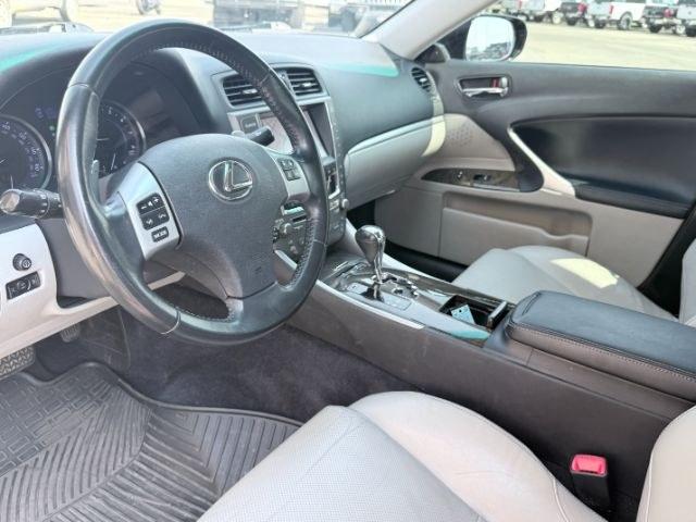 2012 BLACK /LEATHER Lexus IS 250 (JTHCF5C22C5) with an 25L V6 engine, Automatic transmission, located at 1175 N Woodruff Ave, Idaho Falls, ID, 83401, 43.506901, -111.999657 - At Timberline Auto, finding a great deal on your next vehicle is always easy! Our experienced sales staff goal is to help find you the right vehicle at the right price! Our knowledgeable finance department has options for almost any credit score. We offer extended service contract options to protect- Photo#39