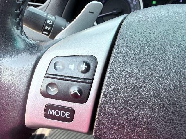 2012 BLACK /LEATHER Lexus IS 250 (JTHCF5C22C5) with an 25L V6 engine, Automatic transmission, located at 1175 N Woodruff Ave, Idaho Falls, ID, 83401, 43.506901, -111.999657 - At Timberline Auto, finding a great deal on your next vehicle is always easy! Our experienced sales staff goal is to help find you the right vehicle at the right price! Our knowledgeable finance department has options for almost any credit score. We offer extended service contract options to protect- Photo#46