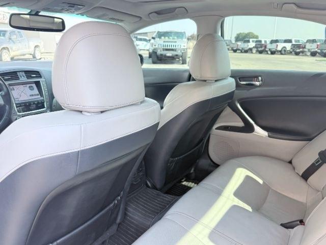 2012 BLACK /LEATHER Lexus IS 250 (JTHCF5C22C5) with an 25L V6 engine, Automatic transmission, located at 1175 N Woodruff Ave, Idaho Falls, ID, 83401, 43.506901, -111.999657 - At Timberline Auto, finding a great deal on your next vehicle is always easy! Our experienced sales staff goal is to help find you the right vehicle at the right price! Our knowledgeable finance department has options for almost any credit score. We offer extended service contract options to protect- Photo#50