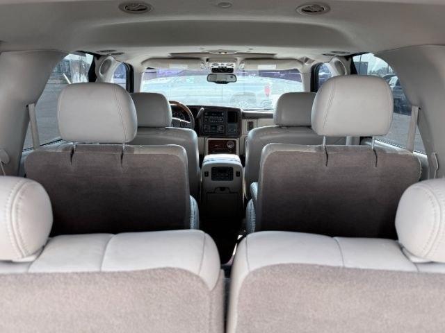 2004 RED /TAN Cadillac Escalade LUXURY (1GYEK63NX4R) with an 6.0L engine, AUTOMATIC transmission, located at 1235 N Woodruff Ave., Idaho Falls, 83401, (208) 523-1053, 43.507172, -112.000488 - At Timberline Auto, finding a great deal on your next vehicle is always easy! Our experienced sales staff goal is to help find you the right vehicle at the right price! Our knowledgeable finance department has options for almost any credit score. We offer extended service contract options to prot- Photo#5