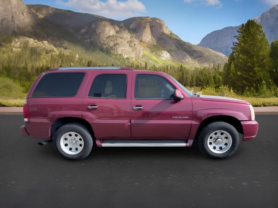 2004 RED /TAN Cadillac Escalade LUXURY (1GYEK63NX4R) with an 6.0L engine, AUTOMATIC transmission, located at 1235 N Woodruff Ave., Idaho Falls, 83401, (208) 523-1053, 43.507172, -112.000488 - At Timberline Auto, finding a great deal on your next vehicle is always easy! Our experienced sales staff goal is to help find you the right vehicle at the right price! Our knowledgeable finance department has options for almost any credit score. We offer extended service contract options to prot- Photo#7
