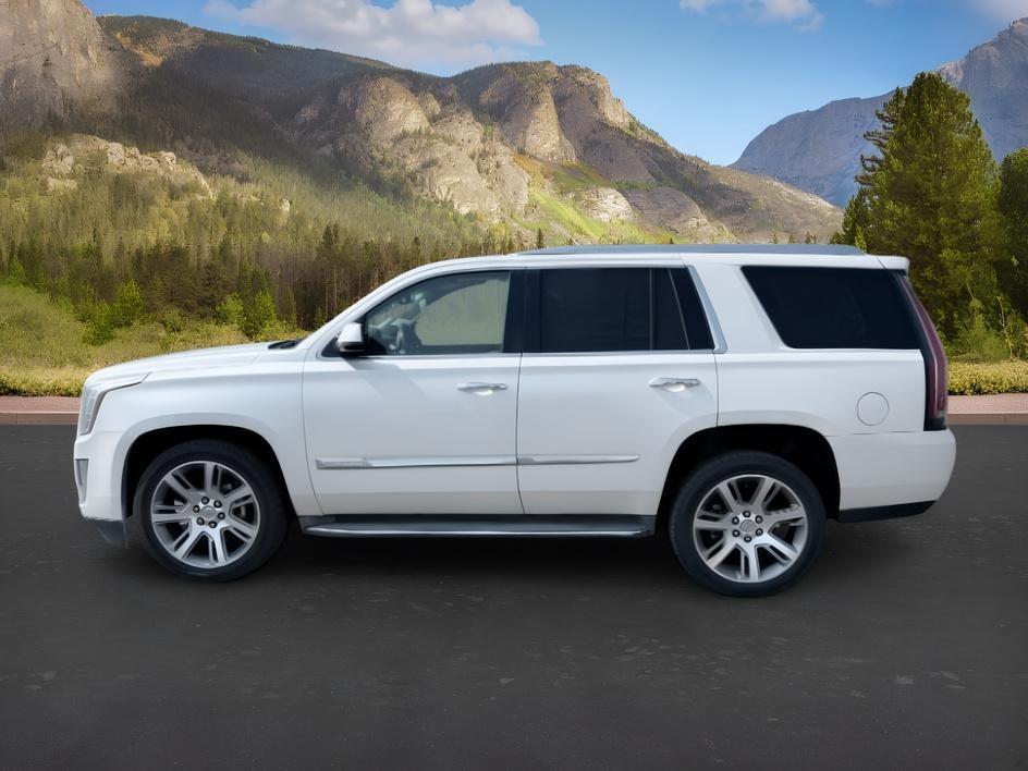 2015 WHITE /Jet Black Cadillac Escalade Luxury (1GYS4BKJ6FR) with an EcoTec3 6.2L V-8 gasoline direct injection engine, AUTOMATIC transmission, located at 1235 N Woodruff Ave., Idaho Falls, 83401, (208) 523-1053, 43.507172, -112.000488 - At Timberline Auto, finding a great deal on your next vehicle is always easy! Our experienced sales staff goal is to help find you the right vehicle at the right price! Our knowledgeable finance department has options for almost any credit score. We offer extended service contract options to prot- Photo#0