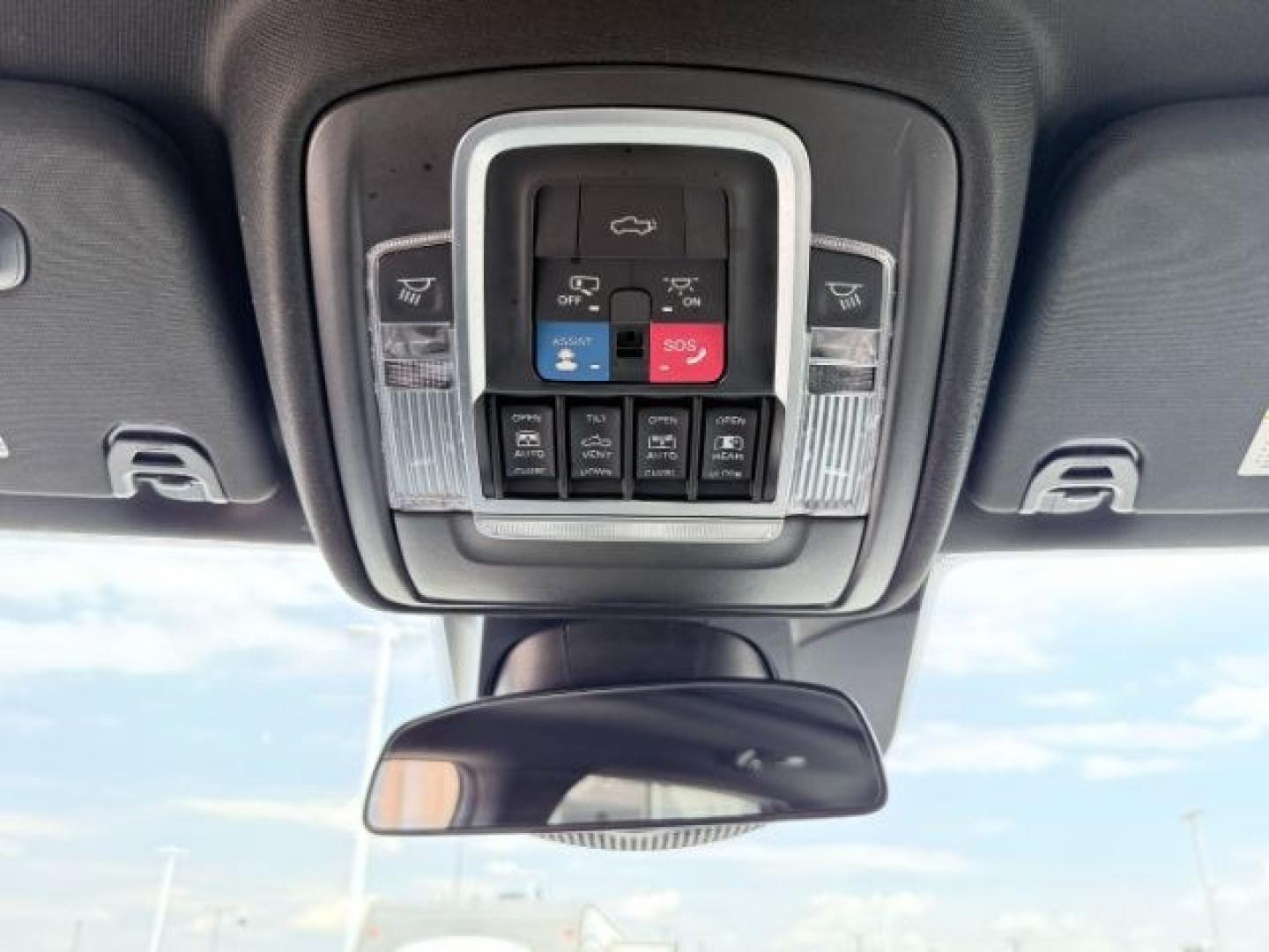 2020 WHITE /Black Ram 1500 (1C6SRFHM9LN) with an EcoDiesel 3L V-6 diesel direct injection engine, Automatic transmission, located at 1175 N Woodruff Ave, Idaho Falls, ID, 83401, 43.506901, -111.999657 - At Timberline Auto, finding a great deal on your next vehicle is always easy! Our experienced sales staff goal is to help find you the right vehicle at the right price! Our knowledgeable finance department has options for almost any credit score. We offer extended service contract options to prot- Photo#20