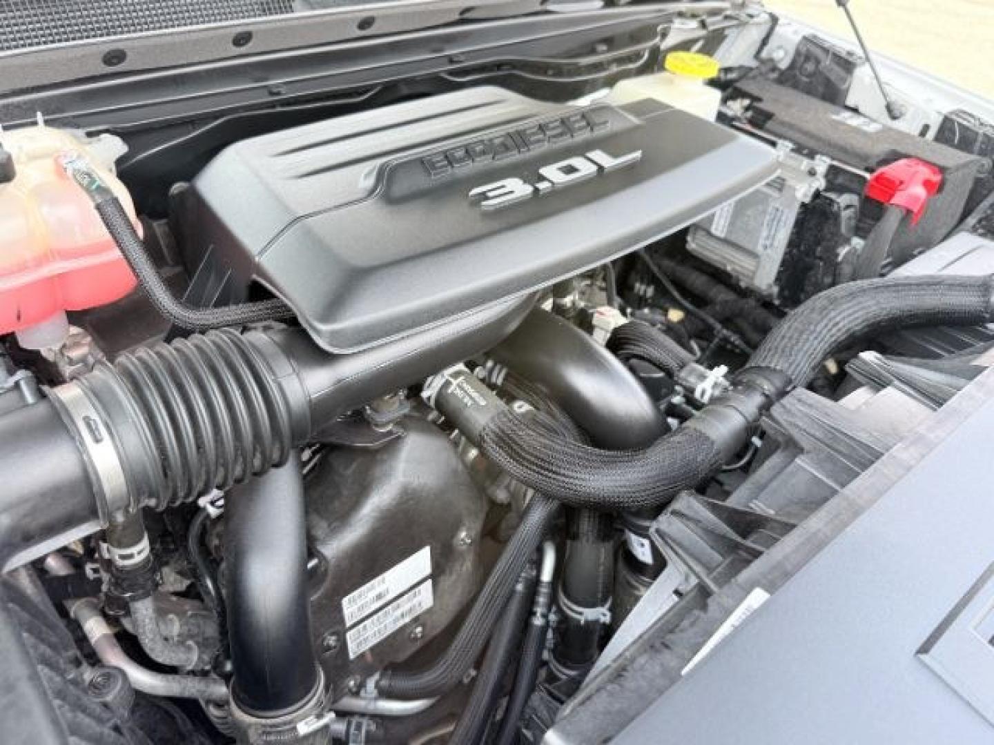 2020 WHITE /Black Ram 1500 (1C6SRFHM9LN) with an EcoDiesel 3L V-6 diesel direct injection engine, Automatic transmission, located at 1175 N Woodruff Ave, Idaho Falls, ID, 83401, 43.506901, -111.999657 - At Timberline Auto, finding a great deal on your next vehicle is always easy! Our experienced sales staff goal is to help find you the right vehicle at the right price! Our knowledgeable finance department has options for almost any credit score. We offer extended service contract options to prot- Photo#29