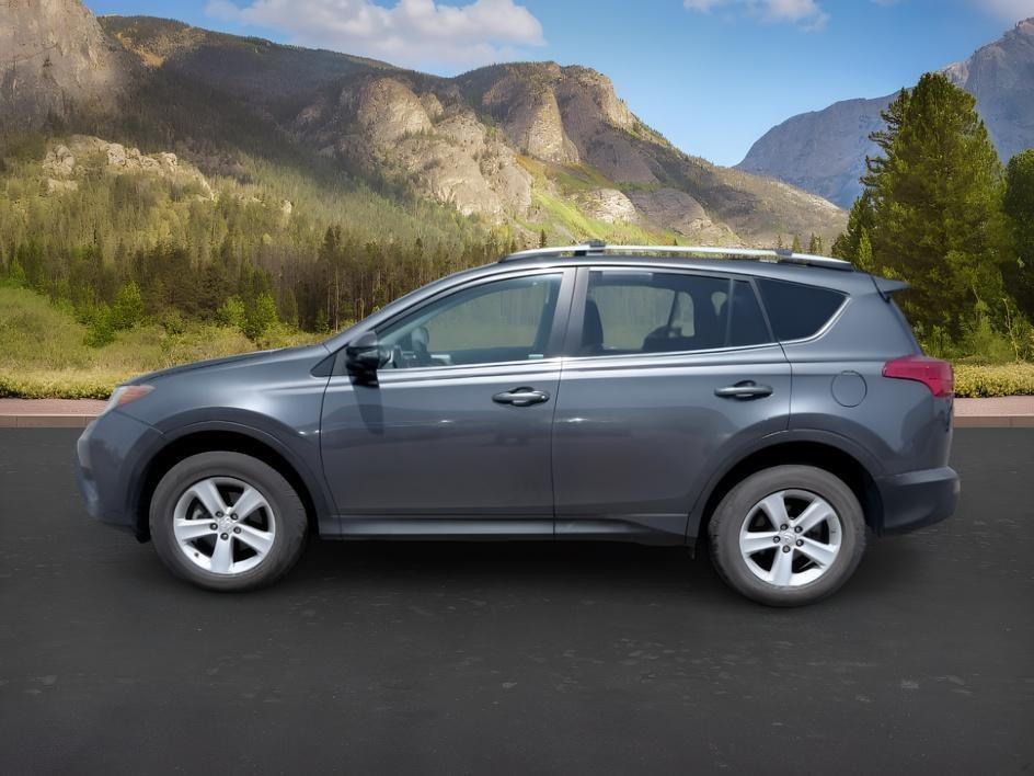 2013 GRAY /Black Toyota RAV4 XLE (2T3RFREVXDW) with an 2.5L I-4 DOHC engine, AUTOMATIC transmission, located at 1235 N Woodruff Ave., Idaho Falls, 83401, (208) 523-1053, 43.507172, -112.000488 - At Timberline Auto, finding a great deal on your next vehicle is always easy! Our experienced sales staff goal is to help find you the right vehicle at the right price! Our knowledgeable finance department has options for almost any credit score. We offer extended service contract options to prot- Photo#1