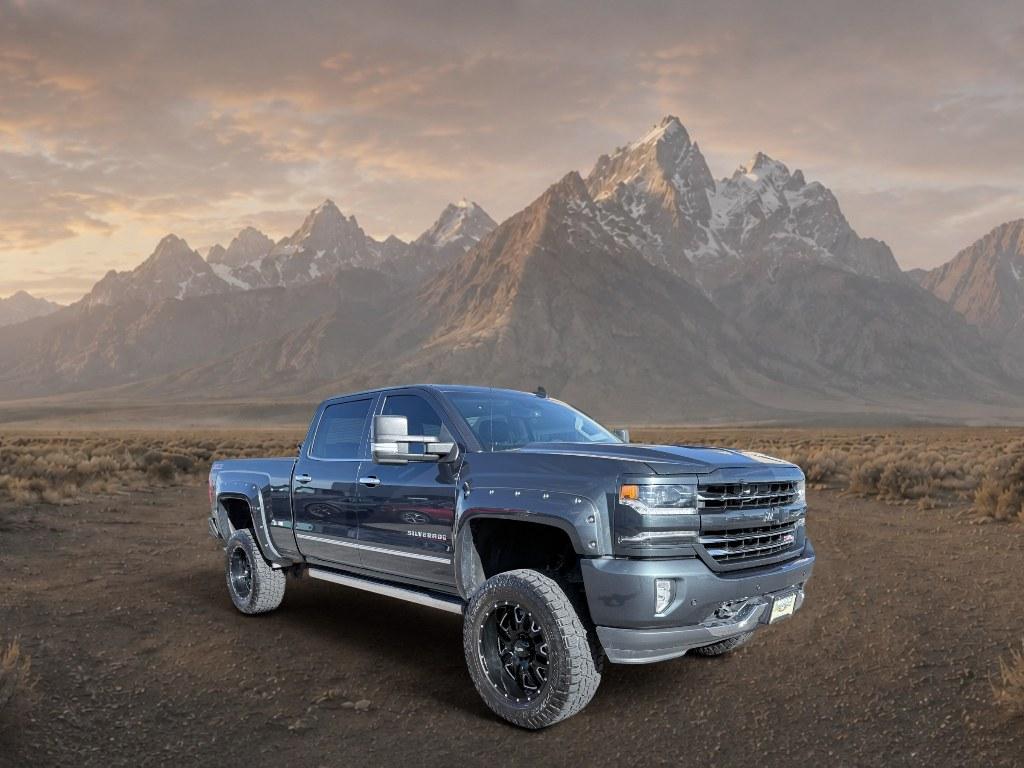 2017 Graphite Metallic /Jet Black Chevrolet Silverado LTZ (3GCUKSEJXHG) with an V8, 6.2L engine, 8-speed automatic transmission, located at 1175 N Woodruff Ave, Idaho Falls, ID, 83401, 43.506901, -111.999657 - <b>Vehicle Details</b><br>Drivers searching for a capable pre-owned truck in Idaho Falls, ID will appreciate this 2017 Chevrolet Silverado 1500 LTZ 4WD with the powerful V8, 6.2L gasoline engine. Built for towing, hauling, and everyday comfort, this Chevrolet Silverado delivers the bold performance- Photo#6