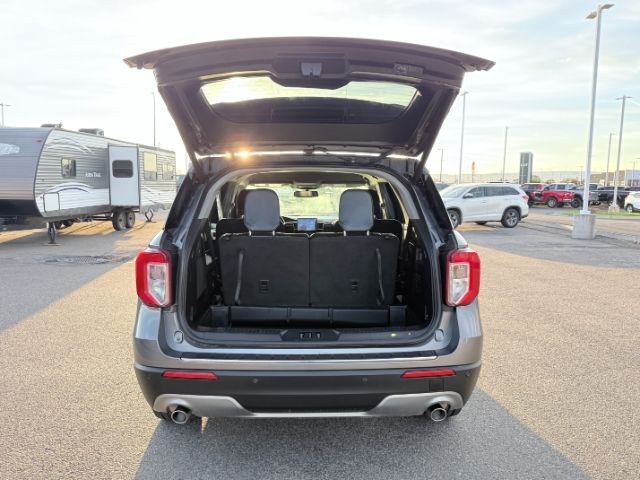 2022 Carbonized Gray Metallic /LEATHER Ford Explorer Limited (1FMSK8FH9NG) with an 4 Cyl, 2.3L engine, 10-speed automatic transmission, located at 1175 N Woodruff Ave, Idaho Falls, ID, 83401, 43.506901, -111.999657 - <b>Vehicle Details</b><br>Discover refined capability and premium comfort in this 2022 Ford Explorer Limited, now available in Idaho Falls, ID. With 47,655 miles, this well-equipped SUV delivers the versatility families and adventure-seekers want, along with the confidence of 4WD for Idaho roads and- Photo#62