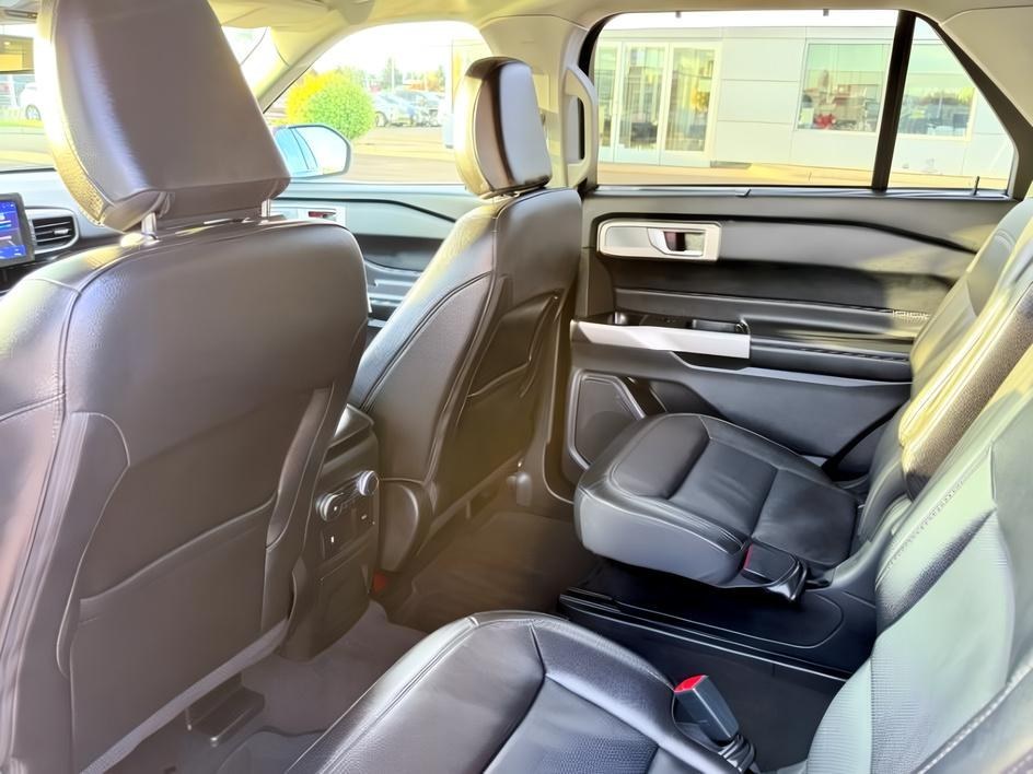 2022 Carbonized Gray Metallic /LEATHER Ford Explorer Limited (1FMSK8FH9NG) with an 4 Cyl, 2.3L engine, 10-speed automatic transmission, located at 1175 N Woodruff Ave, Idaho Falls, ID, 83401, 43.506901, -111.999657 - <b>Vehicle Details</b><br>Discover refined capability and premium comfort in this 2022 Ford Explorer Limited, now available in Idaho Falls, ID. With 47,655 miles, this well-equipped SUV delivers the versatility families and adventure-seekers want, along with the confidence of 4WD for Idaho roads and- Photo#55
