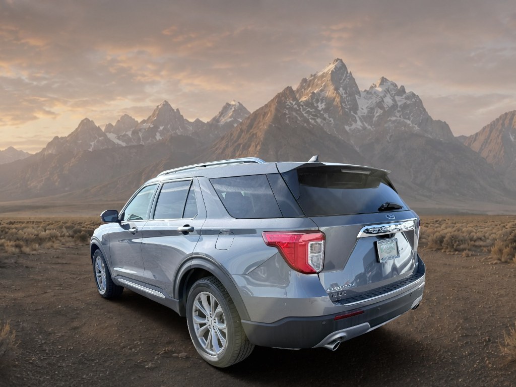 2022 Carbonized Gray Metallic /LEATHER Ford Explorer Limited (1FMSK8FH9NG) with an 4 Cyl, 2.3L engine, 10-speed automatic transmission, located at 1175 N Woodruff Ave, Idaho Falls, ID, 83401, 43.506901, -111.999657 - <b>Vehicle Details</b><br>Discover refined capability and premium comfort in this 2022 Ford Explorer Limited, now available in Idaho Falls, ID. With 47,655 miles, this well-equipped SUV delivers the versatility families and adventure-seekers want, along with the confidence of 4WD for Idaho roads and- Photo#2