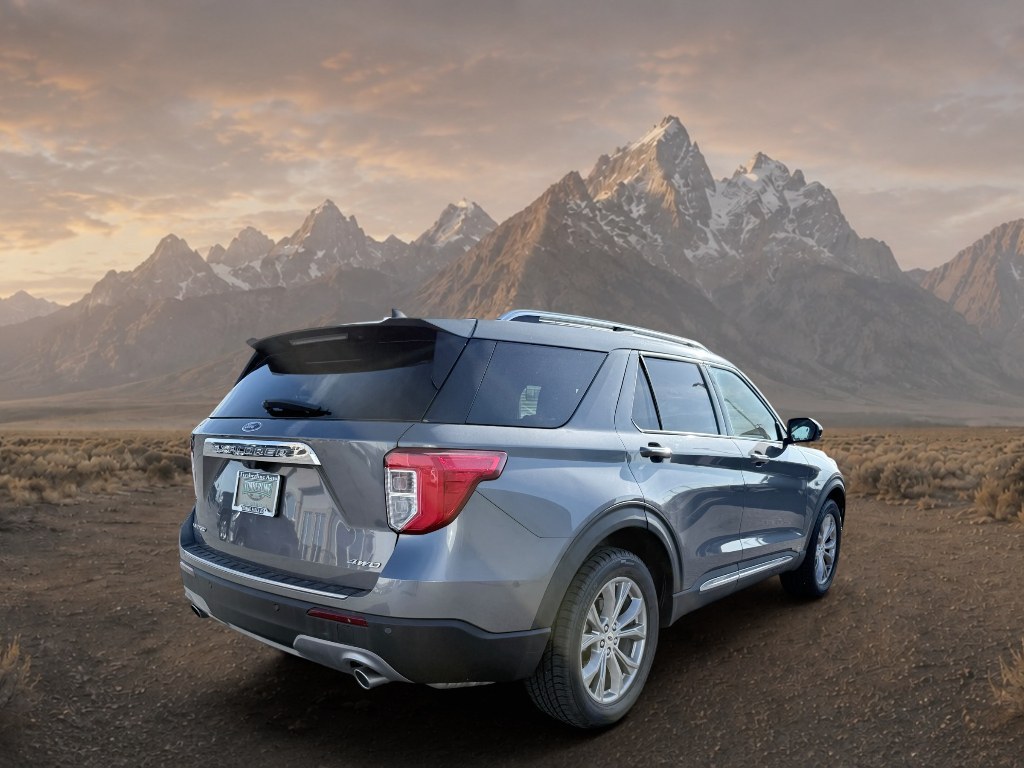 2022 Carbonized Gray Metallic /LEATHER Ford Explorer Limited (1FMSK8FH9NG) with an 4 Cyl, 2.3L engine, 10-speed automatic transmission, located at 1175 N Woodruff Ave, Idaho Falls, ID, 83401, 43.506901, -111.999657 - <b>Vehicle Details</b><br>Discover refined capability and premium comfort in this 2022 Ford Explorer Limited, now available in Idaho Falls, ID. With 47,655 miles, this well-equipped SUV delivers the versatility families and adventure-seekers want, along with the confidence of 4WD for Idaho roads and- Photo#4