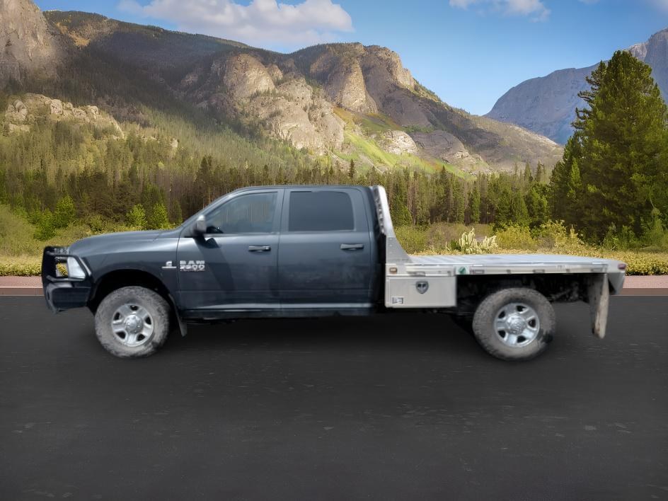 photo of 2017 Ram 3500 Tradesman Crew Cab 4x4 8' Box
