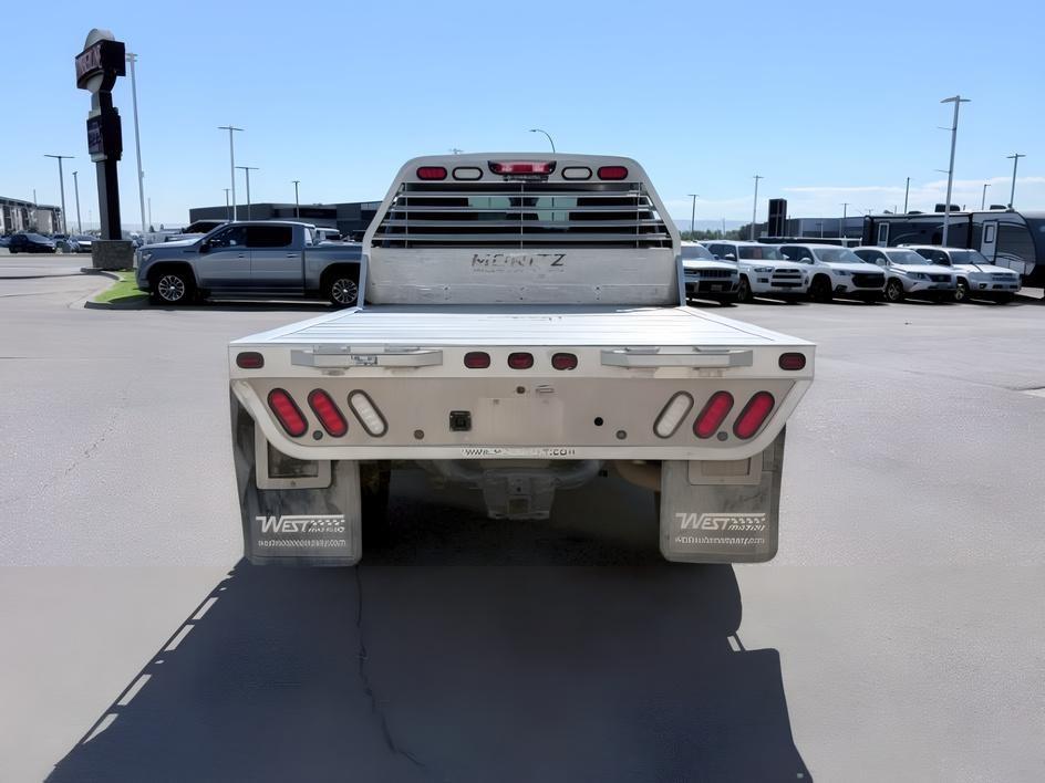 2017 Maximum Steel Metallic Clearcoat /Diesel Gray/Black Ram 3500 Tradesman (3C63R3GLXHG) with an 6 Cyl, 6.7L engine, 6-speed automatic transmission, located at 1175 N Woodruff Ave, Idaho Falls, ID, 83401, 43.506901, -111.999657 - <b>Vehicle Details</b><br>Take on tough jobs with confidence in this capable 2017 Ram 3500 ST, now available in Idaho Falls, ID. Built for serious work and dependable performance, this heavy-duty pickup is powered by a 6 Cyl, 6.7L Diesel engine paired with 4WD, giving you the strength and traction n- Photo#28
