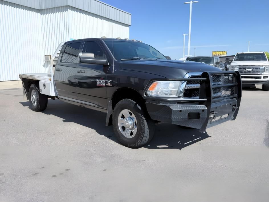 2017 Maximum Steel Metallic Clearcoat /Diesel Gray/Black Ram 3500 Tradesman (3C63R3GLXHG) with an 6 Cyl, 6.7L engine, 6-speed automatic transmission, located at 1175 N Woodruff Ave, Idaho Falls, ID, 83401, 43.506901, -111.999657 - <b>Vehicle Details</b><br>Take on tough jobs with confidence in this capable 2017 Ram 3500 ST, now available in Idaho Falls, ID. Built for serious work and dependable performance, this heavy-duty pickup is powered by a 6 Cyl, 6.7L Diesel engine paired with 4WD, giving you the strength and traction n- Photo#31