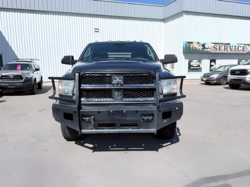 2017 Maximum Steel Metallic Clearcoat /Diesel Gray/Black Ram 3500 Tradesman (3C63R3GLXHG) with an 6 Cyl, 6.7L engine, 6-speed automatic transmission, located at 1175 N Woodruff Ave, Idaho Falls, ID, 83401, 43.506901, -111.999657 - <b>Vehicle Details</b><br>Take on tough jobs with confidence in this capable 2017 Ram 3500 ST, now available in Idaho Falls, ID. Built for serious work and dependable performance, this heavy-duty pickup is powered by a 6 Cyl, 6.7L Diesel engine paired with 4WD, giving you the strength and traction n- Photo#32