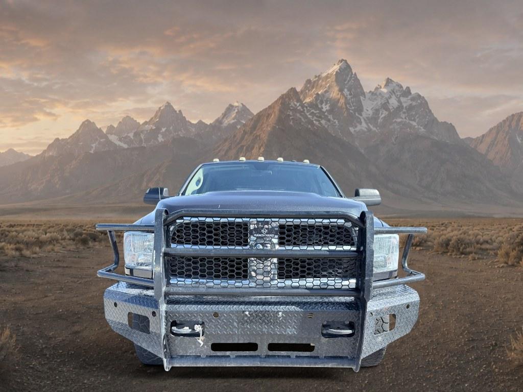 2017 Maximum Steel Metallic Clearcoat /Diesel Gray/Black Ram 3500 Tradesman (3C63R3GLXHG) with an 6 Cyl, 6.7L engine, 6-speed automatic transmission, located at 1175 N Woodruff Ave, Idaho Falls, ID, 83401, 43.506901, -111.999657 - <b>Vehicle Details</b><br>Take on tough jobs with confidence in this capable 2017 Ram 3500 ST, now available in Idaho Falls, ID. Built for serious work and dependable performance, this heavy-duty pickup is powered by a 6 Cyl, 6.7L Diesel engine paired with 4WD, giving you the strength and traction n- Photo#7