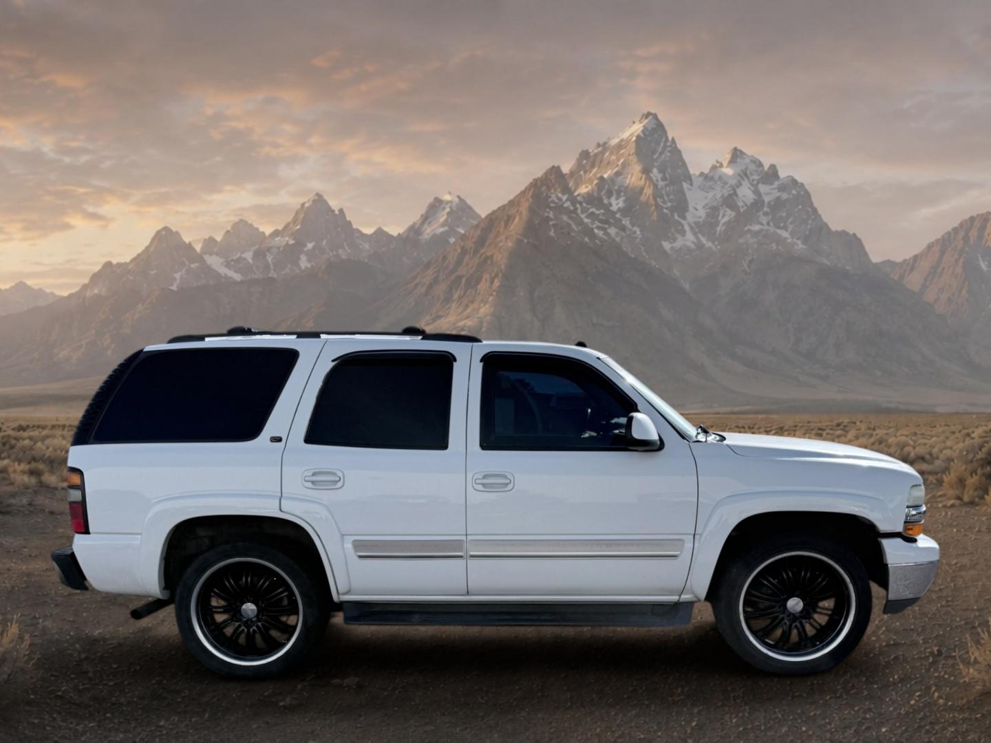 2005 Summit White /Gray/Dark Charcoal Chevrolet Tahoe LT (1GNEK13T25R) with an V8, 5.3L engine, 4-speed automatic transmission, located at 1175 N Woodruff Ave, Idaho Falls, ID, 83401, 43.506901, -111.999657 - <b>Vehicle Details</b><br>Discover capability, comfort, and proven V8 strength in this pre-owned 2005 Chevrolet Tahoe LT 4WD, now available in Idaho Falls, ID. Built for drivers who need dependable performance and versatile utility, this Chevrolet Tahoe is powered by a 5.3L V8 gasoline engine paired- Photo#5