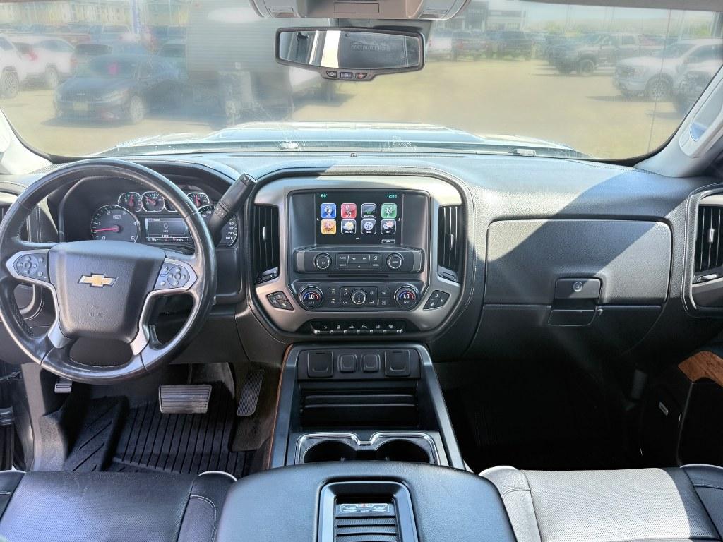 2017 Graphite Metallic /Jet Black/Medium Ash Gray Chevrolet Silverado High Country (1GC4K1EY4HF) with an V8, 6.6L engine, 6-speed automatic transmission, located at 1175 N Woodruff Ave, Idaho Falls, ID, 83401, 43.506901, -111.999657 - <b>Vehicle Details</b><br>Discover exceptional capability and premium comfort in this pre-owned 2017 Chevrolet Silverado 3500 High Country, a powerful 4WD diesel truck built to tackle tough jobs and deliver refined everyday driving. Under the hood, the V8, 6.6L Diesel engine brings serious strength- Photo#24