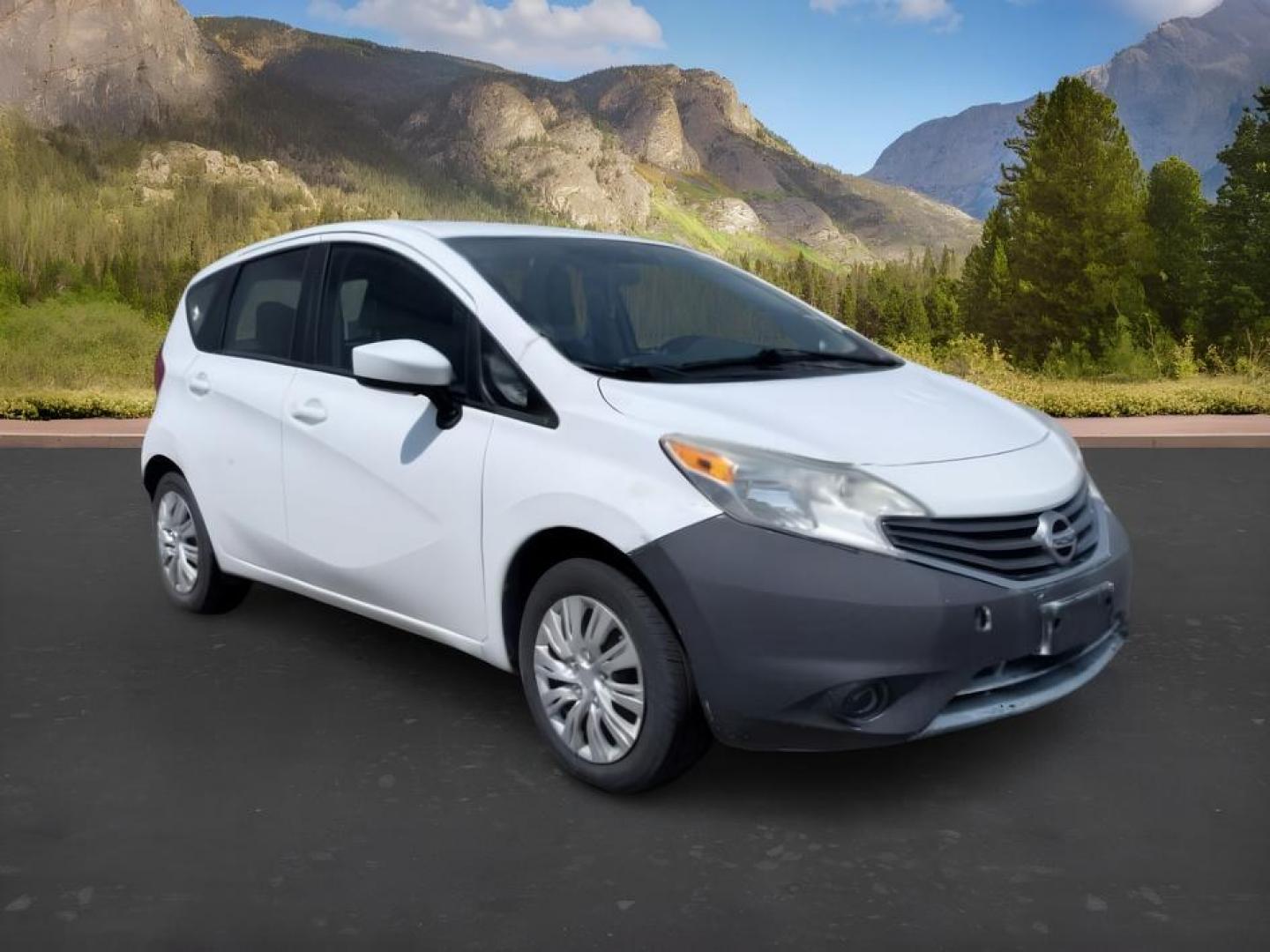 2015 WHITE /CLOTH Nissan Versa Note (3N1CE2CP3FL) with an 16L I4 engine, Automatic transmission, located at 1175 N Woodruff Ave, Idaho Falls, ID, 83401, 43.506901, -111.999657- Photo#6