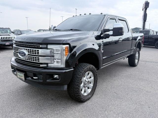 2017 Shadow Black /Black Ford F-350 (1FT8W3BT7HE) with an Powerstroke 67L V-8 diesel direct injection engine, Automatic transmission, located at 1175 N Woodruff Ave, Idaho Falls, ID, 83401, 43.506901, -111.999657 - At Timberline Auto, finding a great deal on your next vehicle is always easy! Our experienced sales staff goal is to help find you the right vehicle at the right price! Our knowledgeable finance department has options for almost any credit score. We offer extended service contract options to prot- Photo#29