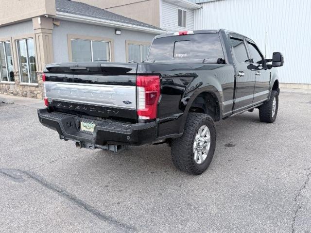 2017 Shadow Black /Black Ford F-350 (1FT8W3BT7HE) with an Powerstroke 67L V-8 diesel direct injection engine, Automatic transmission, located at 1175 N Woodruff Ave, Idaho Falls, ID, 83401, 43.506901, -111.999657 - At Timberline Auto, finding a great deal on your next vehicle is always easy! Our experienced sales staff goal is to help find you the right vehicle at the right price! Our knowledgeable finance department has options for almost any credit score. We offer extended service contract options to prot- Photo#34