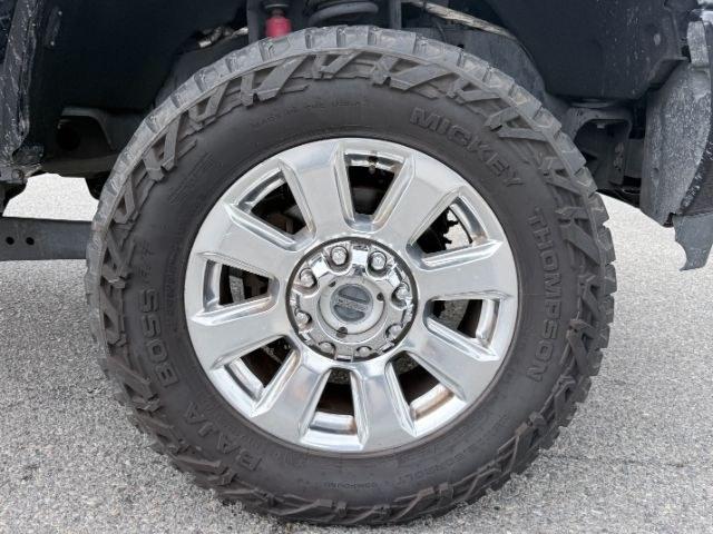 2017 Shadow Black /Black Ford F-350 (1FT8W3BT7HE) with an Powerstroke 67L V-8 diesel direct injection engine, Automatic transmission, located at 1175 N Woodruff Ave, Idaho Falls, ID, 83401, 43.506901, -111.999657 - At Timberline Auto, finding a great deal on your next vehicle is always easy! Our experienced sales staff goal is to help find you the right vehicle at the right price! Our knowledgeable finance department has options for almost any credit score. We offer extended service contract options to prot- Photo#39