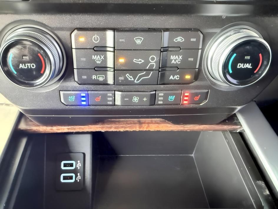 2017 Shadow Black /Black Ford F-350 (1FT8W3BT7HE) with an Powerstroke 67L V-8 diesel direct injection engine, Automatic transmission, located at 1175 N Woodruff Ave, Idaho Falls, ID, 83401, 43.506901, -111.999657 - At Timberline Auto, finding a great deal on your next vehicle is always easy! Our experienced sales staff goal is to help find you the right vehicle at the right price! Our knowledgeable finance department has options for almost any credit score. We offer extended service contract options to prot- Photo#17