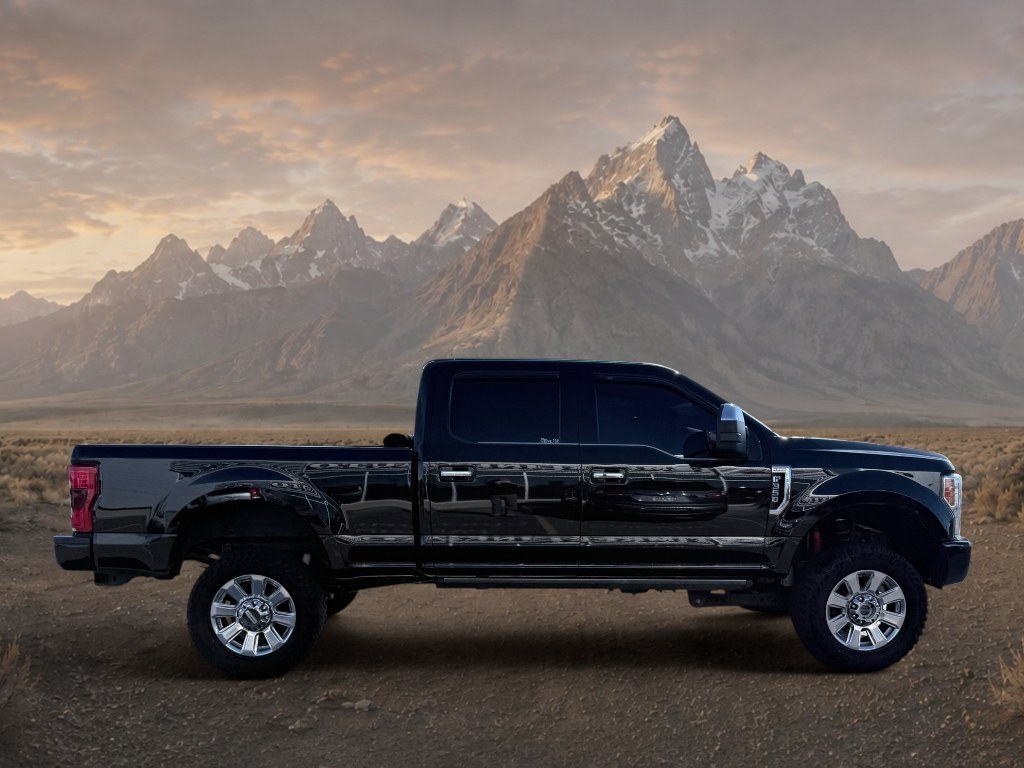 2017 Shadow Black /Black Ford F-350 Platinum (1FT8W3BT7HE) with an V8, 6.7L engine, 6-speed automatic transmission, located at 1175 N Woodruff Ave, Idaho Falls, ID, 83401, 43.506901, -111.999657 - <b>Vehicle Details</b><br>Experience premium capability and refined comfort in this 2017 Ford F-350 Super Duty Platinum 4WD, now available in Idaho Falls, ID. Powered by a proven V8, 6.7L Diesel engine, this heavy-duty truck delivers the strength, towing confidence, and long-distance durability that- Photo#5