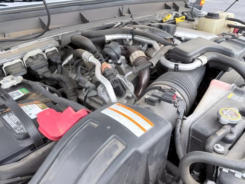 2011 WHITE /Black Ford F-350 (1FT8W3DT6BE) with an Powerstroke 67L V-8 xxxxxx engine, Automatic transmission, located at 1175 N Woodruff Ave, Idaho Falls, ID, 83401, 43.506901, -111.999657- Photo#27
