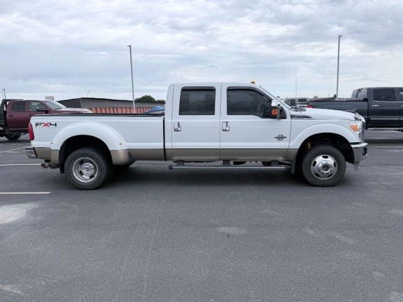 2011 White Platinum Metallic Tri-Coat /Black Ford F-350 Lariat (1FT8W3DT6BE) with an V8, 6.7L engine, 6-speed automatic transmission, located at 1175 N Woodruff Ave, Idaho Falls, ID, 83401, 43.506901, -111.999657 - <b>Vehicle Details</b><br>This 2011 Ford F-350 Super Duty LARIAT is a powerful, well-equipped heavy-duty pickup designed for demanding work and confident towing. Finished with 4WD and Dual Rear Wheels, this truck delivers the stability, traction, and capability drivers want when hauling equipment, t- Photo#7
