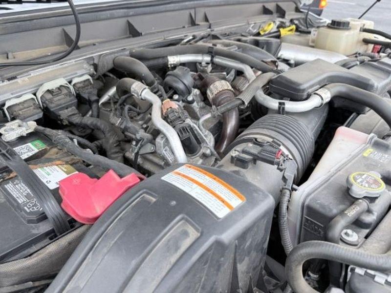 2011 White Platinum Metallic Tri-Coat /Black Ford F-350 Lariat (1FT8W3DT6BE) with an V8, 6.7L engine, 6-speed automatic transmission, located at 1175 N Woodruff Ave, Idaho Falls, ID, 83401, 43.506901, -111.999657 - <b>Vehicle Details</b><br>This 2011 Ford F-350 Super Duty LARIAT is a powerful, well-equipped heavy-duty pickup designed for demanding work and confident towing. Finished with 4WD and Dual Rear Wheels, this truck delivers the stability, traction, and capability drivers want when hauling equipment, t- Photo#27