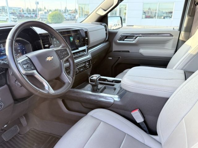 2024 GRAY /Jet Black Chevrolet Silverado LTZ (1GCUDGEDXRZ) with an V8, 5.3L engine, 10-speed automatic transmission, located at 1175 N Woodruff Ave, Idaho Falls, ID, 83401, 43.506901, -111.999657 - <b>Vehicle Details</b><br>Find capability, comfort, and premium style in this pre-owned 2024 Chevrolet Silverado 1500 LTZ 4WD, now available in Idaho Falls, ID. Powered by a V8, 5.3L gasoline engine, this Chevrolet Silverado delivers confident performance for towing, hauling, and everyday driving. T- Photo#72