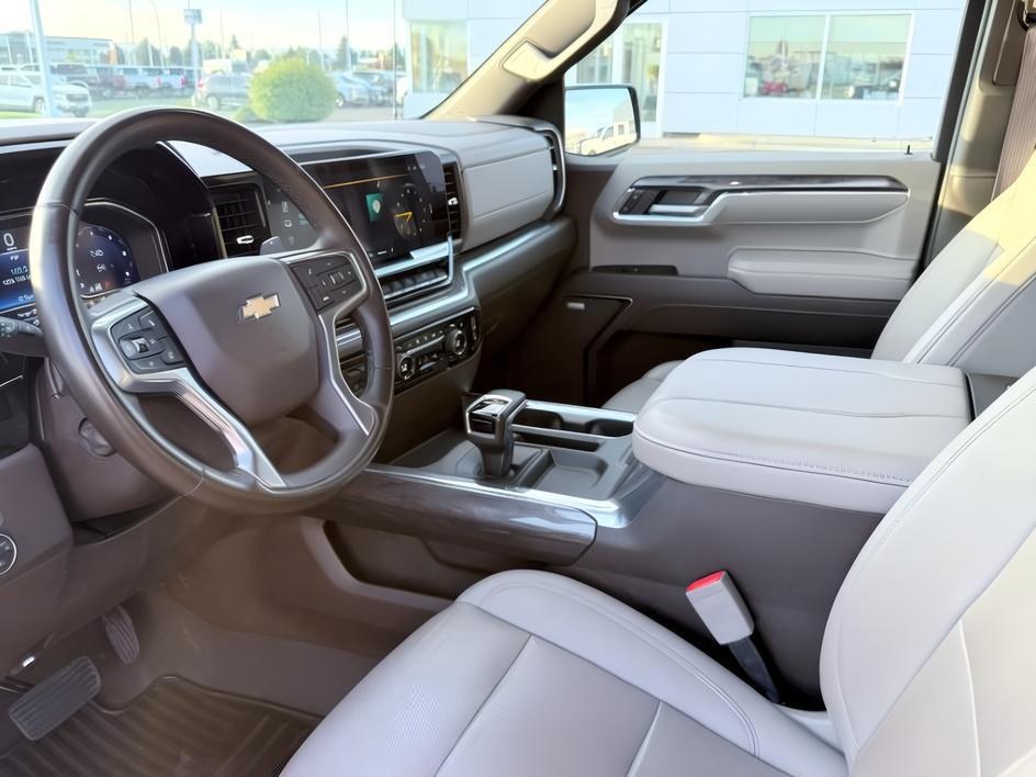 2024 GRAY /Jet Black Chevrolet Silverado LTZ (1GCUDGEDXRZ) with an V8, 5.3L engine, 10-speed automatic transmission, located at 1175 N Woodruff Ave, Idaho Falls, ID, 83401, 43.506901, -111.999657 - <b>Vehicle Details</b><br>Find capability, comfort, and premium style in this pre-owned 2024 Chevrolet Silverado 1500 LTZ 4WD, now available in Idaho Falls, ID. Powered by a V8, 5.3L gasoline engine, this Chevrolet Silverado delivers confident performance for towing, hauling, and everyday driving. T- Photo#43